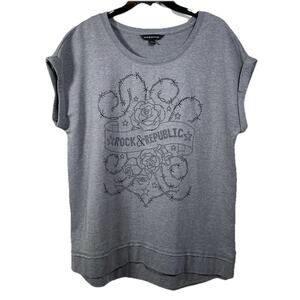 Rock‎ & Republic Shirt Size 2X Bedazzle Beaded Roses Gray Short Cap Sleeve Women